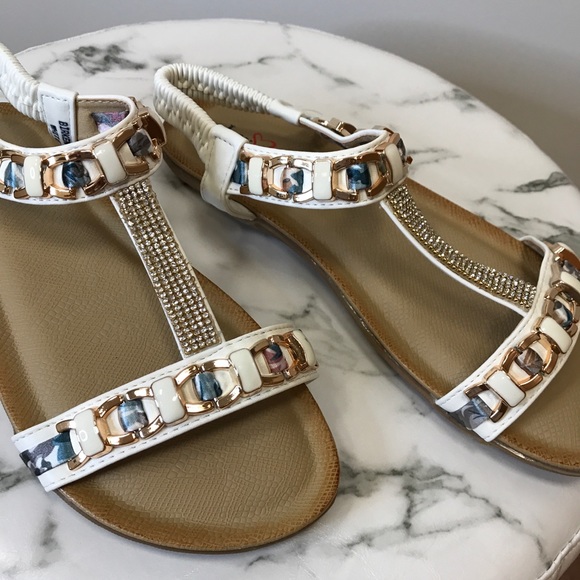 ‼️ Comfort Padded Sandals with Necklace Set - Picture 4 of 8
